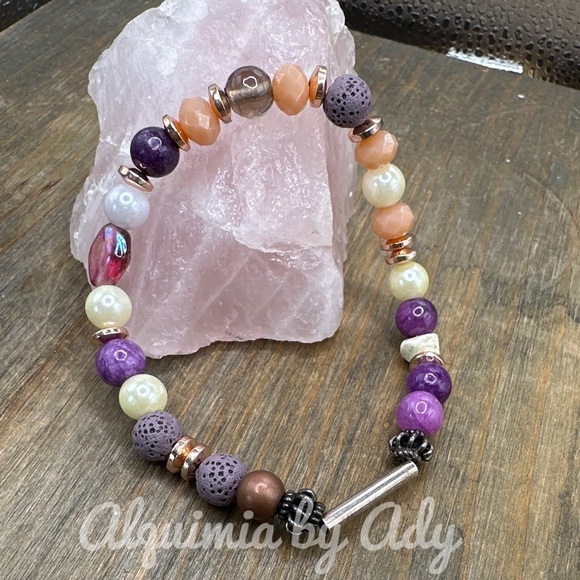 Purple lava rock agate  beaded bracelets/healing crystal - Picture 1 of 9